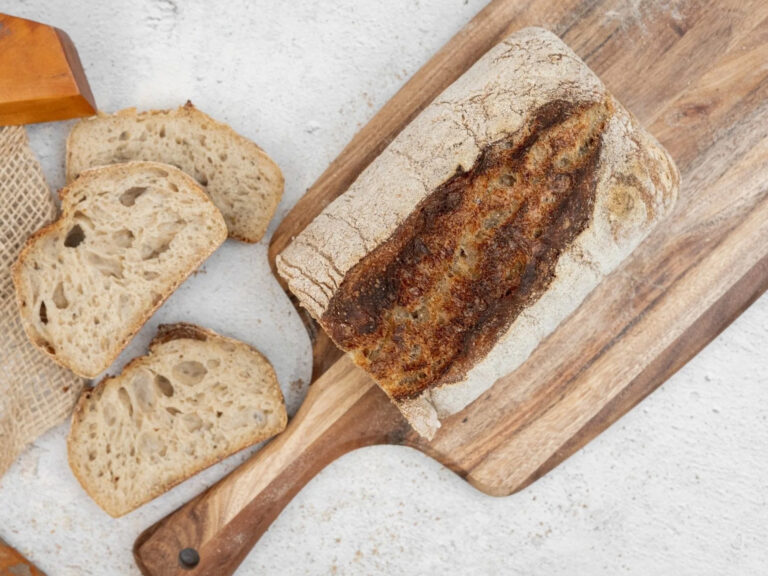 SOURDOUGH COUNTRY BREAD